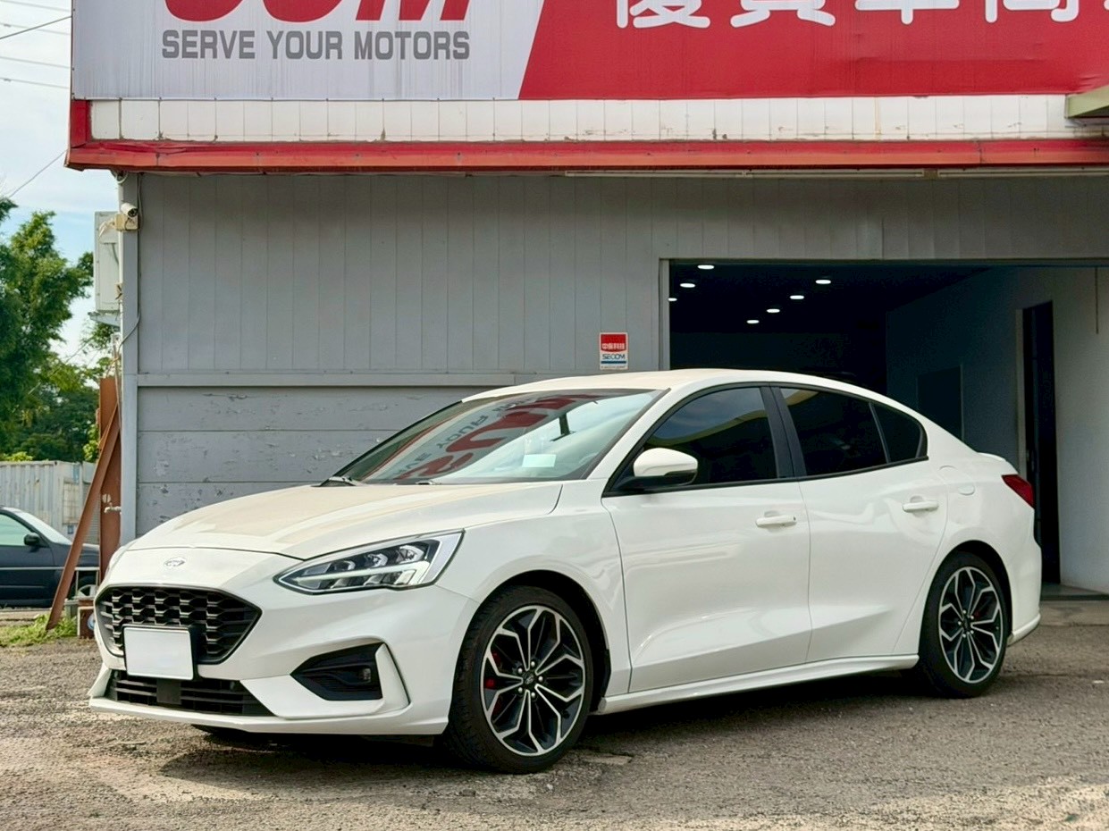 2021 Ford Focus 四門賽道版
