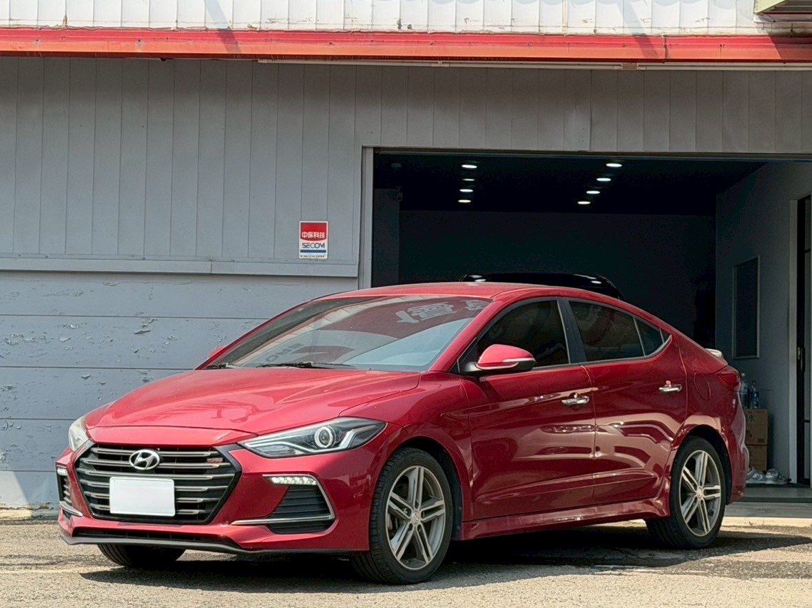 2019 Hyundai Elantra Sport