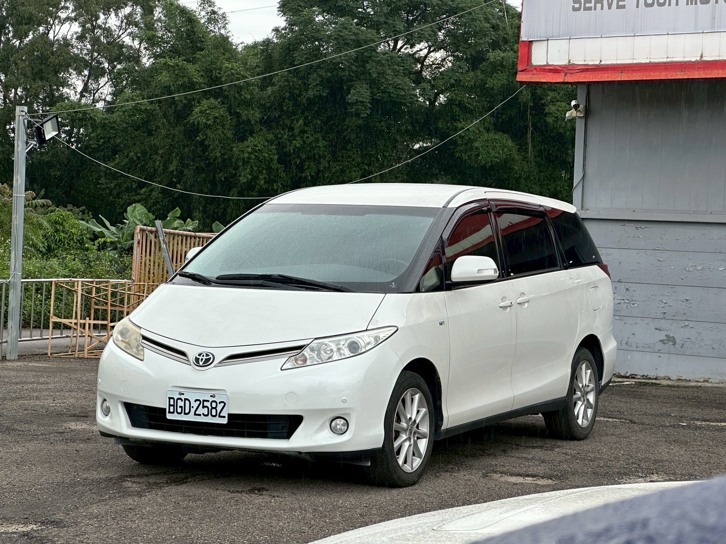 2012 Toyota Previa 2.4